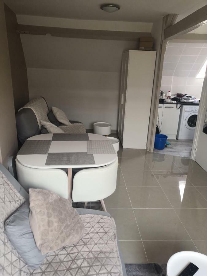 Cosy Village Bonneuil-en-France Екстер'єр фото